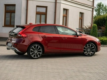 Volvo V40 II Hatchback 2.0 D4 177KM 2012 Volvo V40 Kinetic 2.0d 177KM Manual ! Serwisowany, zdjęcie 16