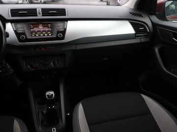 Skoda Fabia III Kombi 1.2 TSI 90KM 2015 Skoda Fabia 1.2 TSI, Salon Polska, 1. Właściciel, zdjęcie 7