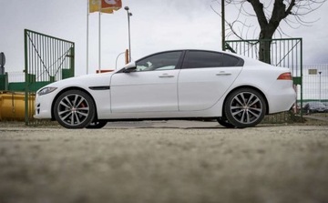 Jaguar XE Sedan 2.0 i4 180KM 2016 Jaguar XE Jaguar XE 2.0 D AWD Prestige, zdjęcie 5