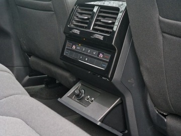 Volkswagen Touareg III SUV 3.0 V6 SCR TDI 286KM 2018 Volkswagen Touareg III 3.0TDI V6 286KM 4x4 8G 1rej, zdjęcie 18