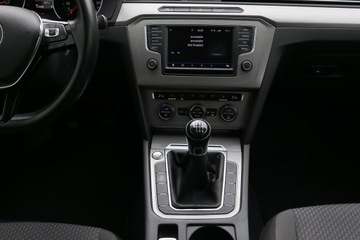 Volkswagen Passat B8 Limousine 1.4 TSI BlueMotion Technology 125KM 2016 VW Passat 1.4 TSI, Salon Polska, Navi, Klima, zdjęcie 12