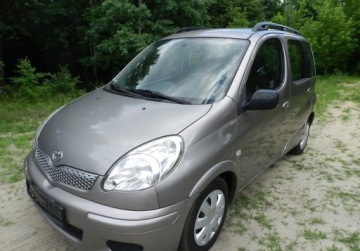 Toyota Yaris Verso 2003 Toyota Yaris Verso AUTOMAT 1wlasciciel BRAK RDZY benzyna Klima 1.3 84KM, zdjęcie 2