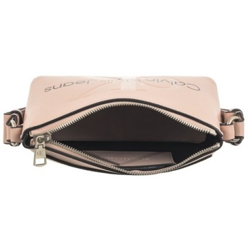 Torebka Listonoszka Calvin Klein Sculpted Camera Pouch Mono K60K610681