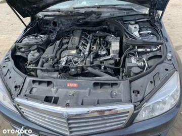 Mercedes Klasa C W204 Limuzyna 2.2 200 CDI 136KM 2008 Mercedes-Benz Klasa C 2.1 Diesel 136KM, zdjęcie 8