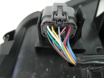 MAZDA MX30 MX-30 FULL LED IDEALNI SVĚTLO PŘEDNÍ PRAVÁ