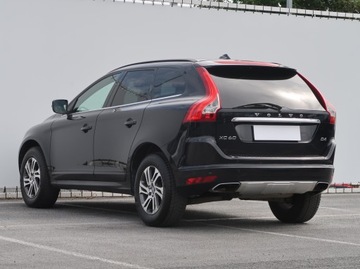 Volvo XC60 I SUV Facelifting 2.0 D4 DRIVE-E 181KM 2014 Volvo XC60 D4, 178 KM, Skóra, Klima, Klimatronic, zdjęcie 3