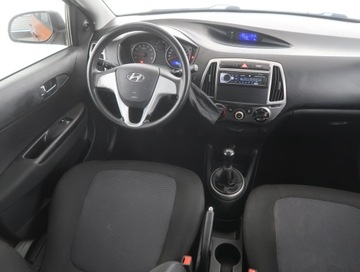 Hyundai i20 I Hatchback 5d Facelifting 1.2 DOHC 85KM 2013 Hyundai i20 1.2, Klima, zdjęcie 6