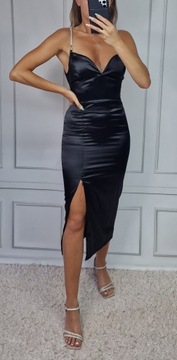 Satynowa czarna sukienka midi kobieca dopasowana XS 34