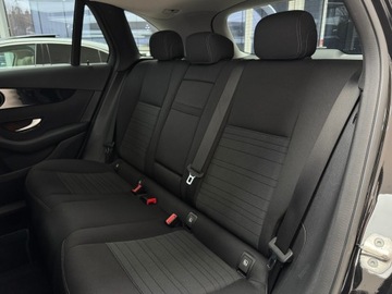 Mercedes GLC C253 SUV Facelifting 2.0 200d 163KM 2019 Mercedes-Benz GLC 200 d 4-Matic / Kamera cofania /, zdjęcie 11