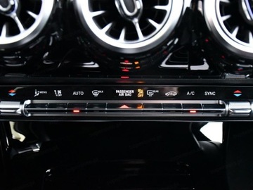 Mercedes Klasa A W177/V177 Hatchback Facelifting 2.0 200d 150KM 2025 MERCEDES-BENZ A Klasa 200 d AMG Line 2.0 150KM, zdjęcie 11