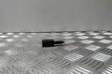 SENZOR PEDÁLU BRZDY NISSAN PATHFINDER III (R51) 7417U 2.5L DIESEL 126KW