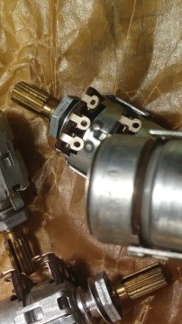 Telpod POTENTIOMETER 2x 100k OHM STEREO из армии