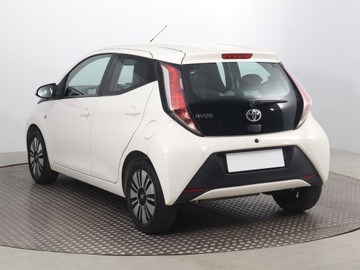 Toyota Aygo II Hatchback 5d 1.0 VVT-i 69KM 2017 Toyota Aygo 1.0 VVT-i, Salon Polska, Serwis ASO, zdjęcie 3