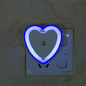 LED Mini Night Light Sensor Control Hearts Lights