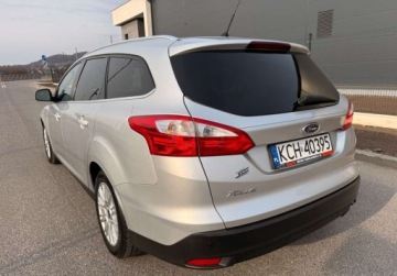 Ford Focus III Kombi 1.6 EcoBoost 150KM 2011 Ford Focus TITANIUM 1.6EB 150ps 6Biegow Tylko115TysPrzebiegu SamParkuje UN, zdjęcie 5