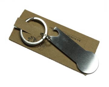 Brelok otwieracz do butelek żeton do wózka z grawerem