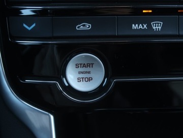 Jaguar XE Sedan 2.0 i4 200KM 2016 Jaguar XE 20t, Salon Polska, Serwis ASO, Automat, zdjęcie 15