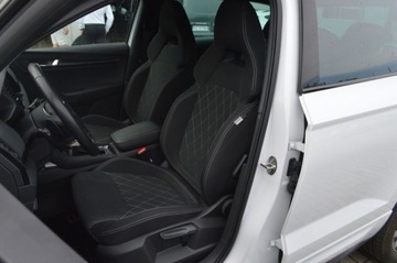 Skoda Karoq Crossover Facelifting 2.0 TSI 190KM 2023 Skoda Karoq 2.0 TSI 4x4 Sportline DSG, Gwarancja, Serwis ASO, 1Wlasciciel, zdjęcie 8