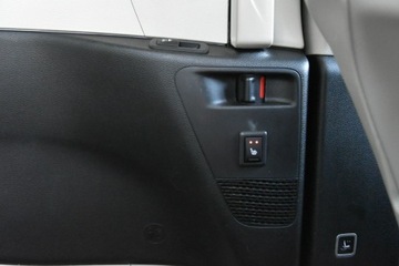 Chrysler Pacifica II 3.6 V6 291KM 2017 Chrysler Pacifica Limited 3.6 V6 291KM 2017r. Pano, zdjęcie 13