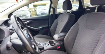 Ford Focus III Kombi 1.6 EcoBoost 150KM 2014 Ford Focus Ford Focus 1.6 Benzyna 150KM, zdjęcie 18
