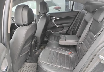 Opel Insignia I Sedan 2.0 CDTI ECOTEC 130KM 2010 Opel Insignia 2010r, 2.0 CDTI. AUTOMAT. Lekko uszkodzony tyl. Jezdzi. 2.0, zdjęcie 8
