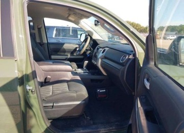 Toyota Tundra II 2021 Toyota Tundra 2021, 5.7L, 4x4, SR5, od ubezpieczalni 5.7 Benzyna 381KM, zdjęcie 10