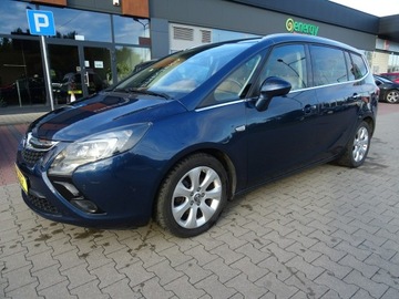 Opel Zafira C Tourer 1.4 Turbo ECOTEC 140KM 2012 Opel Zafira 1.4 140KM Cosmo ,7 osobowa