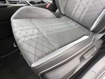 Volkswagen Golf VIII Hatchback 2.0 TDI SCR 150KM 2024 Volkswagen Golf R-Line Kamera Cofania ACC Led Matrix Hak Faktura Vat 23, zdjęcie 12