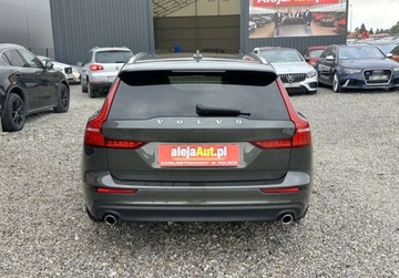 Volvo V60 II  2021 Volvo V60 V60 2.0 HYB 163 KM 2021r 62.000 km Warszawa 2.0 Hybryda, zdjęcie 10