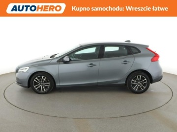 Volvo V40 II 2019 Volvo V40 2.0 T2 Momentum Nawigacja Tempomat, zdjęcie 1