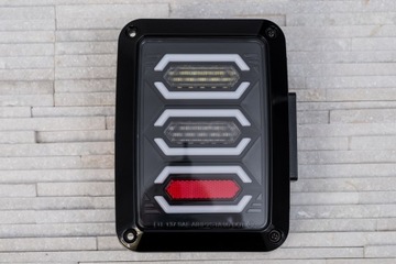 JEEP WRANGLER JK 2007-2018 SVĚTLA ZADNÍ LED MODEL BLEDÉ