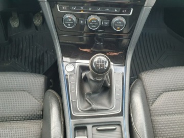 Volkswagen Golf VII Hatchback 3d 2.0 TDI BlueMotion Technology 150KM 2016 Volkswagen Golf 2.0tdi R Line Bixenon Skóra Navi, zdjęcie 28