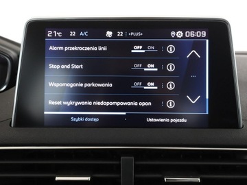 Peugeot 5008 II Crossover 1.2 PureTech 130KM 2019 Peugeot 5008 7 os. automat virtual cocpit klima, zdjęcie 25