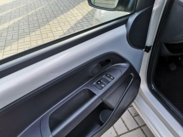 Skoda Citigo Hatchback 5d 1.0 60KM 2015 Škoda Citigo Skoda Citigo 1.0 MPI 60KM, zdjęcie 9