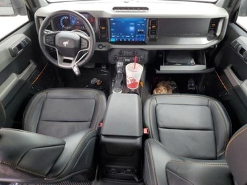 Ford 2022 Ford Bronco base, 2022r., 4x4, 2.7L 2.7 Benzyna 315KM, zdjęcie 6