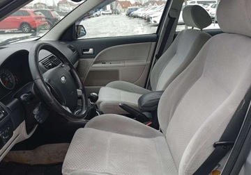 Ford Mondeo III Sedan 2.0 145KM 2001 Ford Mondeo Zarejestrowany - ubezpieczony - benzyna 2.0 Benzyna 145KM, zdjęcie 13