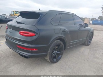 Bentley Bentayga 2021 Bentley Bentayga V8 2021 4.0l 4.0 Benzyna 542KM, zdjęcie 5