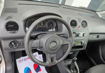 Volkswagen Caddy III Kombi Facelifting 1.2 TSI 104KM 2011 Volkswagen Caddy Swiezo sprowadzonyZarejestrowany Ubezpieczony. Maxi 7 oso, zdjęcie 21