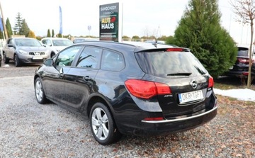 Opel Astra J Sports Tourer Facelifting 1.4 Turbo ECOTEC 140KM 2015 Opel Astra Multifunkcja, Tempomat, Grzane fote..., zdjęcie 3