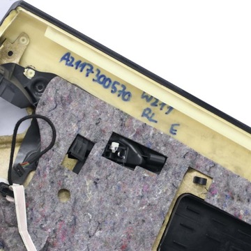 MERCEDES E class W211 Панель задней двери левая