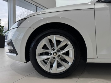 Skoda Octavia IV Kombi 2.0 TDI 150KM 2021 Skoda Octavia Ambition / Kamera cofania / CarPlay/, zdjęcie 16