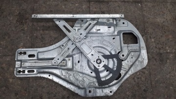 82480-2E010 MECHANIZMUS OKNO PRAVÝ PŘEDNÍ HYUNDAI TUCSON I 5D