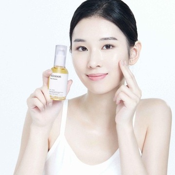 Экстракт сои Увлажняющий уход за лицом Увлажняет кожу