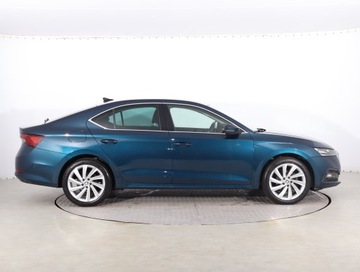 Skoda Octavia IV Liftback 1.5 TSI EVO 150KM 2021 Skoda Octavia 1.5 TSI e-tec, Salon Polska, zdjęcie 5