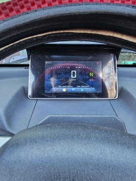 Microcar 2023 Iamelectric NEMO 4 – Nowoczesny elektryczny microcar z 2023 roku, zdjęcie 3