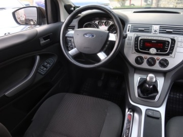 Ford Kuga I 2.0 Duratorq TDCi 140KM 2012 Ford Kuga 2.0 TDCi, 4X4, Klima, Tempomat, zdjęcie 6