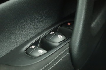 Nissan Qashqai II Crossover 1.6 DIG-T 163KM 2017 Nissan Qashqai 1.6 DIG-T, Salon Polska, zdjęcie 13