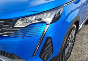 Peugeot 3008 II Crossover Facelifting  1.2 PureTech 130KM 2021 Peugeot 3008 1.2 PureTech Allure SS EAT8 1.2 Benzyna 130KM, zdjęcie 15