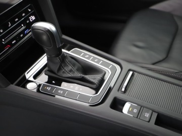 Volkswagen Arteon Fastback Facelifting 2.0 TSI 190KM 2021 Volkswagen Arteon Shooting Brake 2.0 TSI 190km R-L, zdjęcie 8