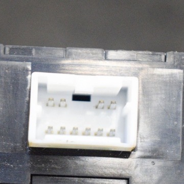 MITSUBISHI L200 2007 JINÉ VYBAVENÍ ELEKTRICKÉ